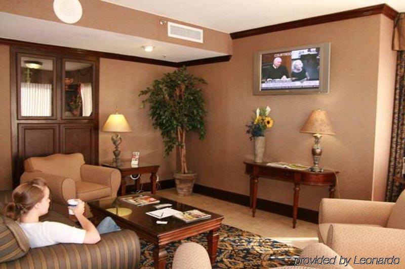 Hampton Inn Raleigh Cary Interior photo