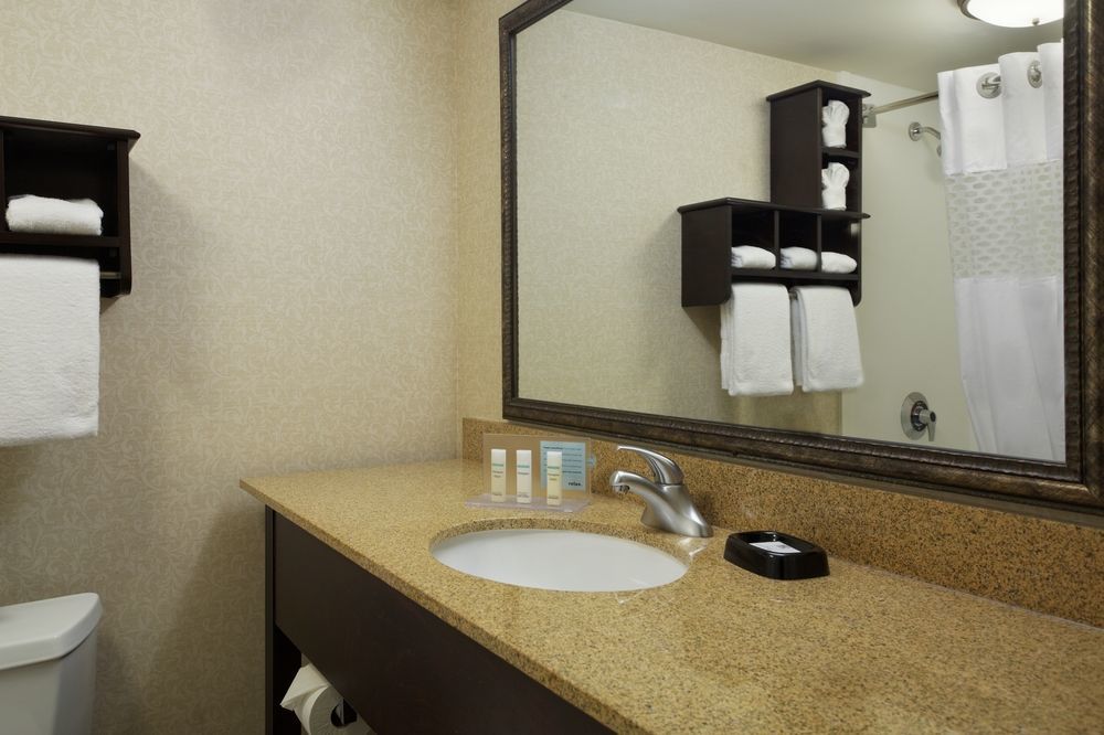 Hampton Inn Raleigh Cary Exterior photo
