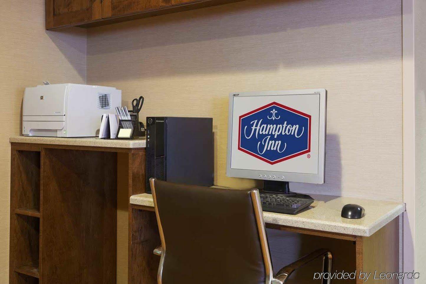 Hampton Inn Raleigh Cary Exterior photo